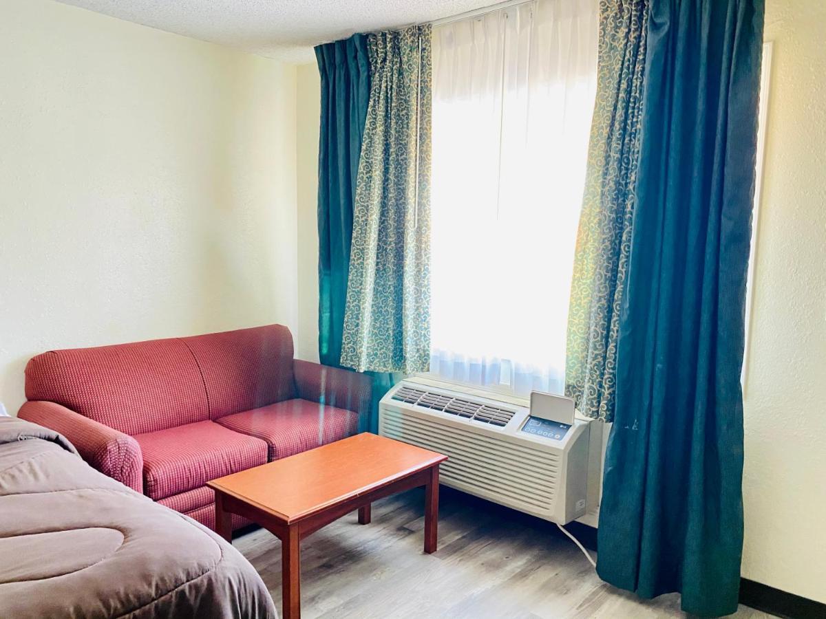 Ozark Inn & Suites Dış mekan fotoğraf