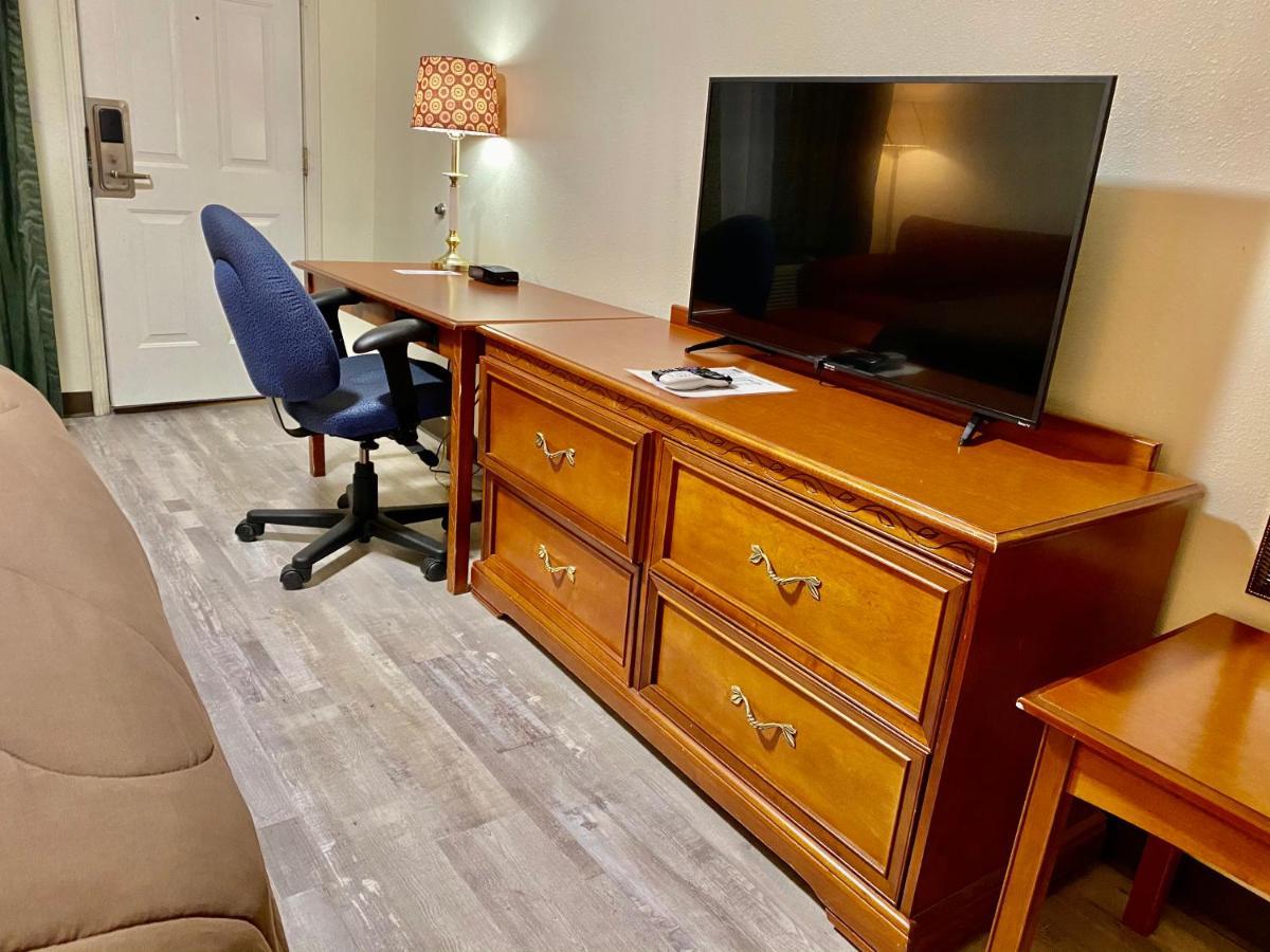 Ozark Inn & Suites Dış mekan fotoğraf