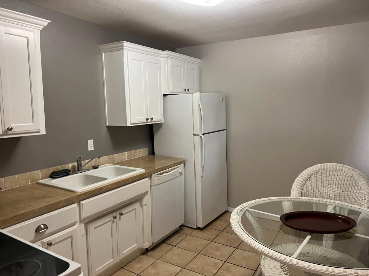 Ozark Inn & Suites Dış mekan fotoğraf