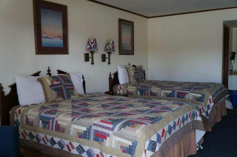 Ozark Inn & Suites Dış mekan fotoğraf